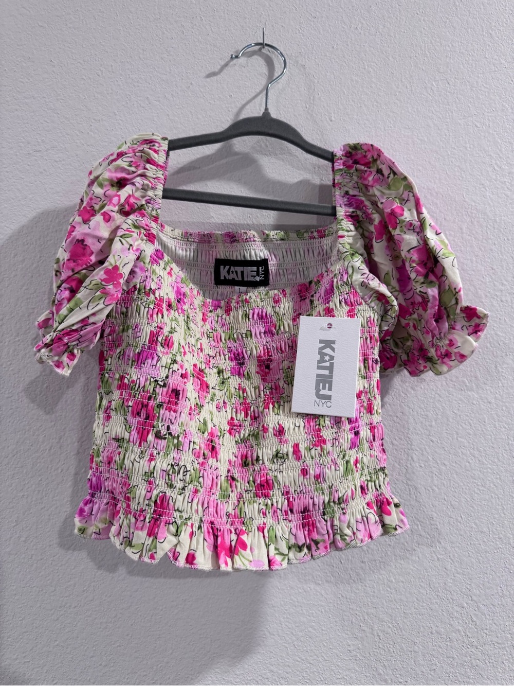 Katie J NYC Pink Floral Smocked Puff-Sleeve Top
